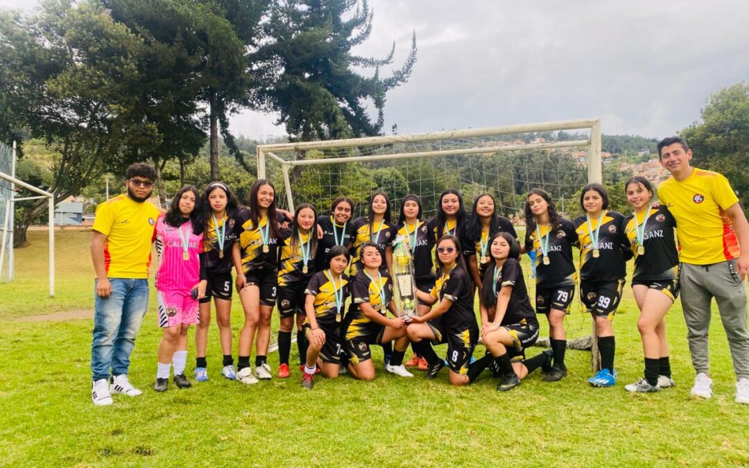 Campeonas en fútbol femenino